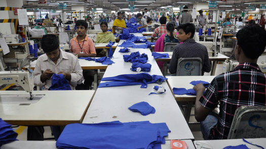 চলমান রফতানি ক্রয়াদেশ স্থগিত করছেন যুক্তরাষ্ট্রের ক্রেতারা